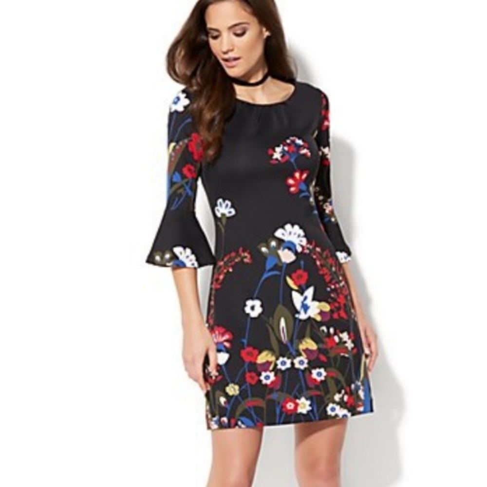 NY&Company 3/4 Bell Sleeved Sheath Dress Sz. Med.